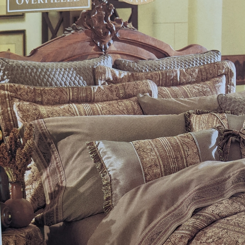 Croscill ❤️ Tangier King Pillow Shams Set of 2